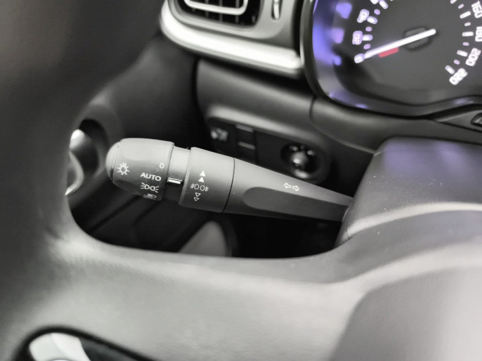 Citroën C3 PureTech 110 S&S BVM6 Shine