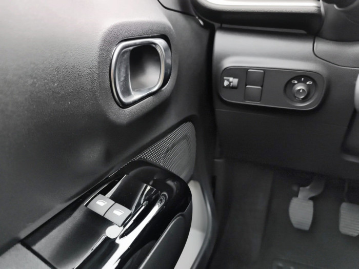 Citroën C3 PureTech 110 S&S BVM6 Shine