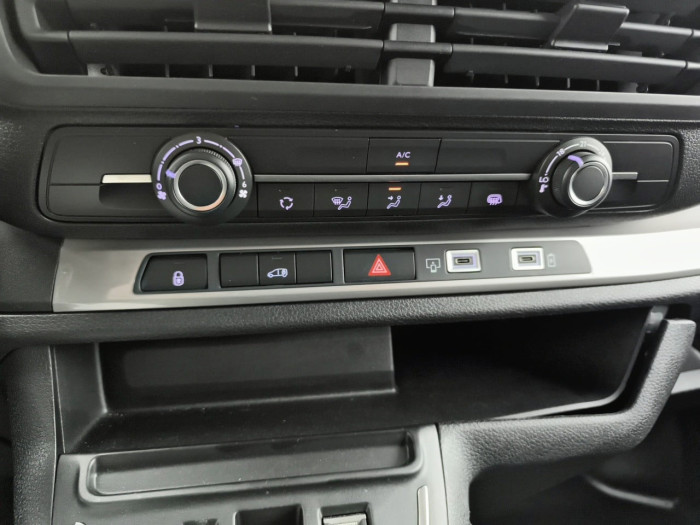 Fiat SCUDO FOURGON XL DIESEL 180 CH AUTOMATIQUE