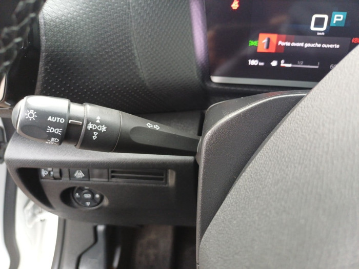 Citroën C4 PureTech 130 S&S EAT8 Shine Pack