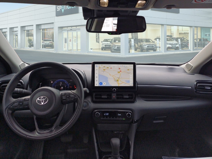 Toyota YARIS HYBRIDE Nouveau 116h Design