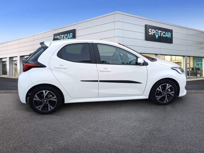Toyota YARIS HYBRIDE Nouveau 116h Design