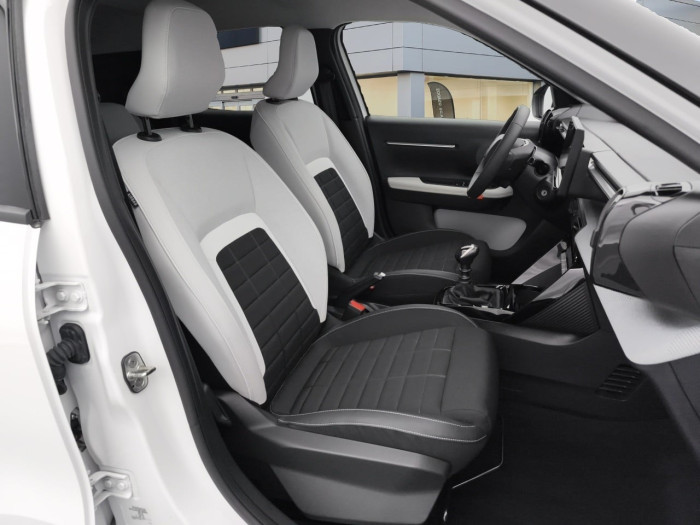 Citroën C3 Nouvelle Turbo 100 ch BVM6 Max