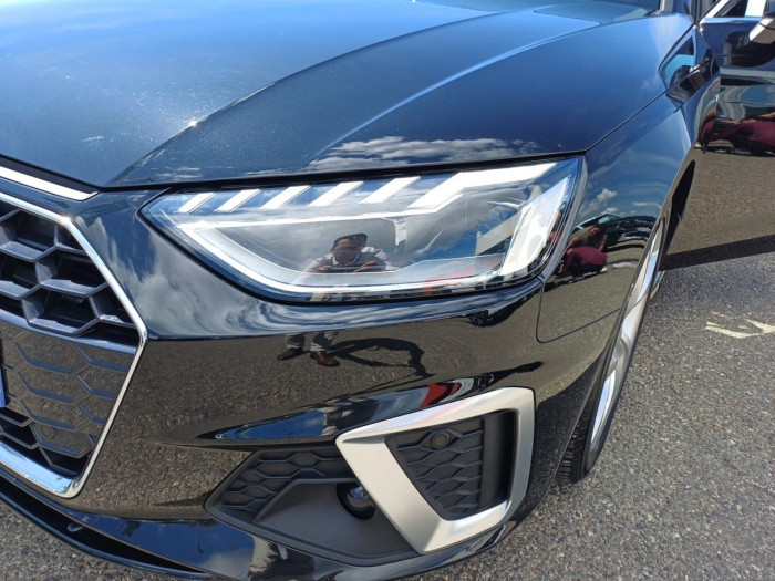 Audi A4 35 TDI 163 S tronic 7 S line