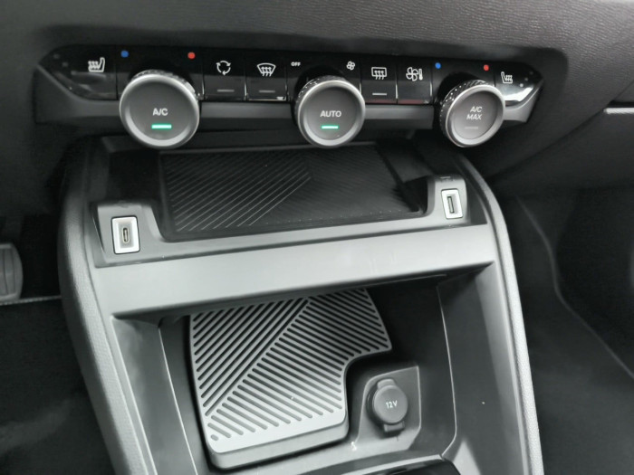 Citroën C4 PureTech 130 S&S BVM6 Shine