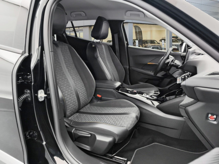 Peugeot 2008 BlueHDi 130 S&S EAT8 Allure Pack