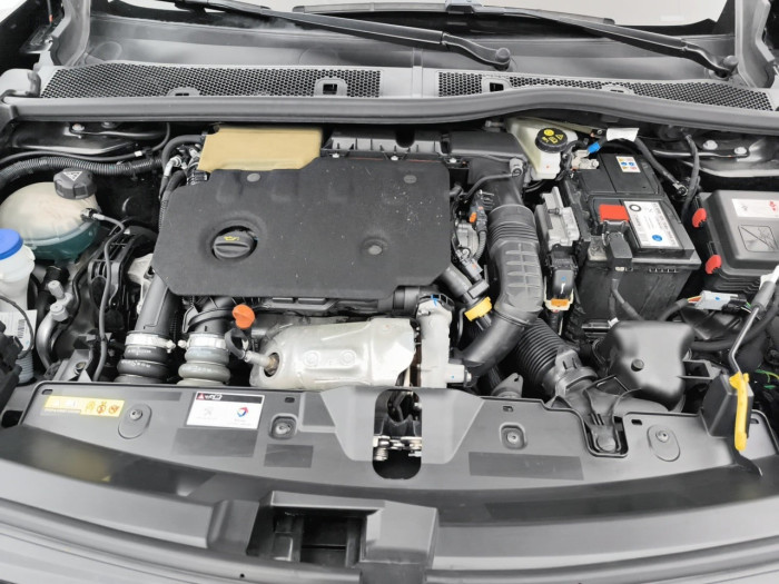 Peugeot 2008 BlueHDi 130 S&S EAT8 Allure Pack