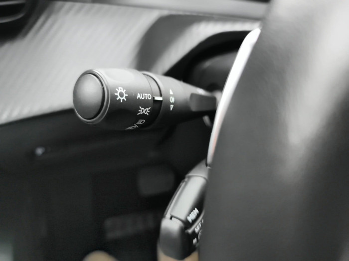 Peugeot 208 Hybrid 110 ch e-DCS6 Style