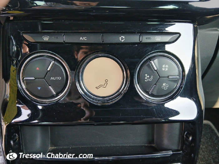 DS DS 3 BlueHDi 100 S&S BVM5 So Chic