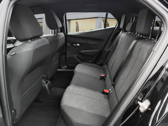 Peugeot 2008 Hybrid 136 e-DCS6 Style
