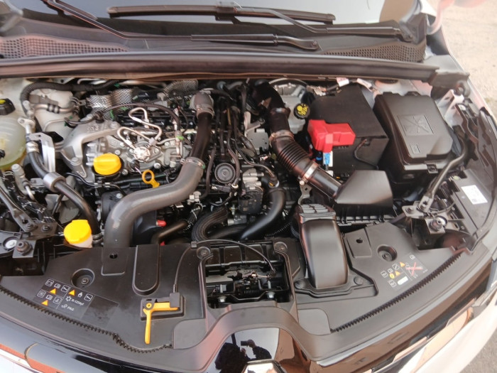 Renault CAPTUR mild hybrid 160 EDC Techno