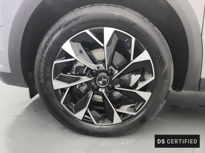 DS DS 3 BlueHDi 130 EAT8 Etoile