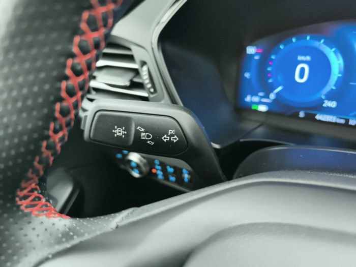 Ford Kuga 2.5 Duratec 190 ch FlexiFuel FHEV E85 Powershift Graphite Tech Edition