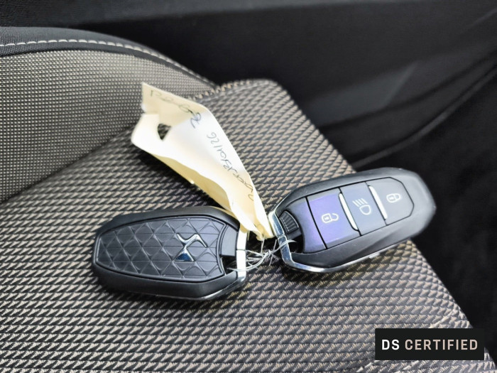 DS DS7 CROSSBACK Hybride E-Tense 225 EAT8 Bastille+