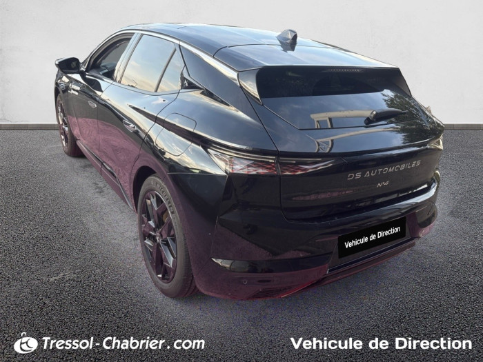 DS N°4 HYBRIDE Nouveau Rechargeable 225 DCT7 Etoile - Alcantara