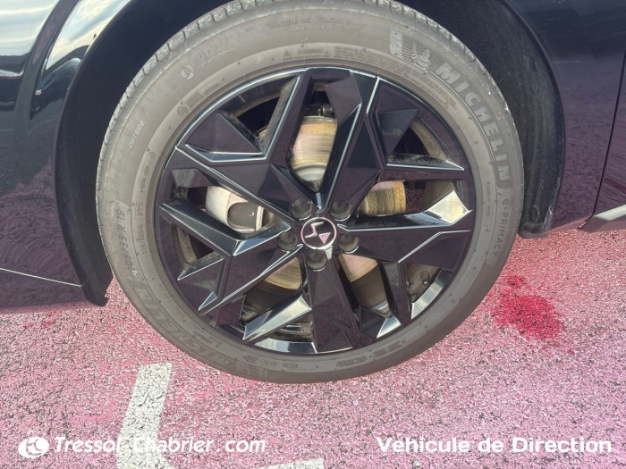 DS N°4 HYBRIDE Nouveau Rechargeable 225 DCT7 Etoile - Alcantara