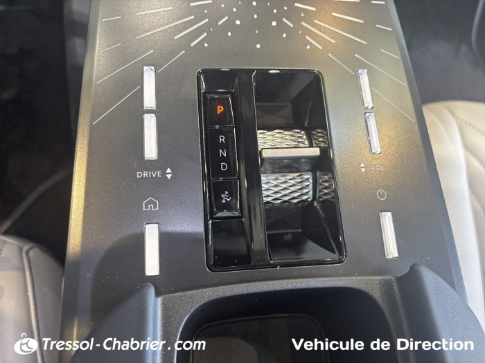 DS N°8 Nouveau 230 ch FWD Standard Range Pallas