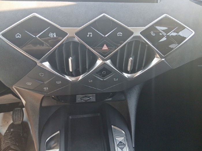 DS DS 3 PureTech 100 BVM6 Performance Line