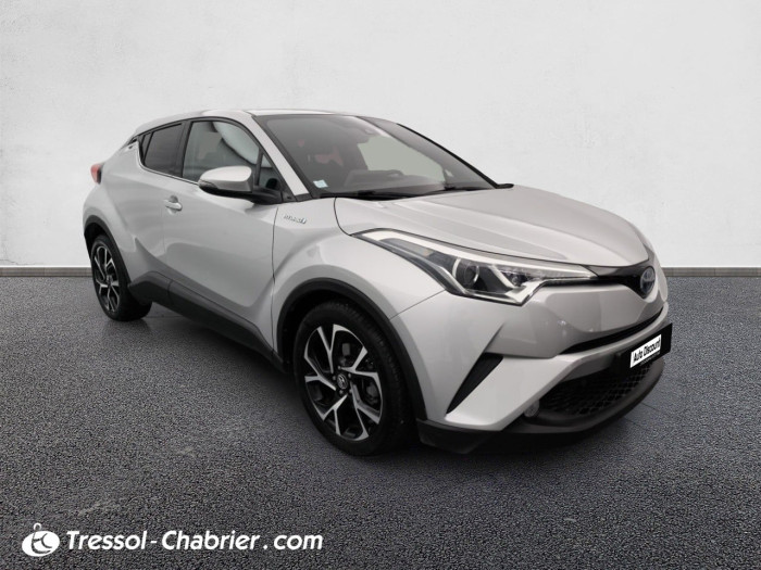 Toyota C-HR HYBRIDE RC18 122h Dynamic