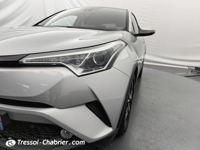 Toyota C-HR HYBRIDE RC18 122h Dynamic