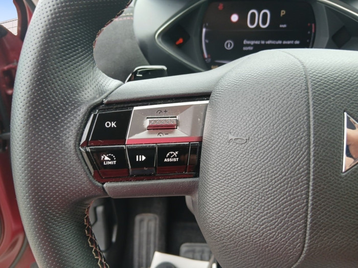 DS DS 3 PureTech 130 EAT8 Performance Line