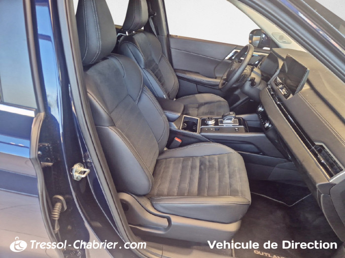 Mitsubishi Outlander Nouveau 2.4 MIVEC PHEV 306 4WD Invite+