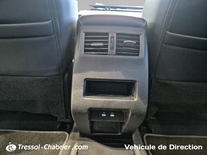 Mitsubishi Outlander Nouveau 2.4 MIVEC PHEV 306 4WD Invite+