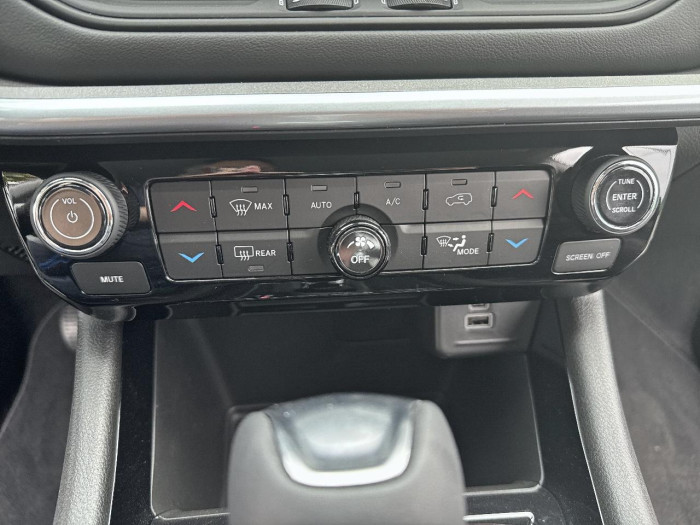 Jeep Compass 1.5 Turbo T4 130 ch BVR7 e-Hybrid Altitude