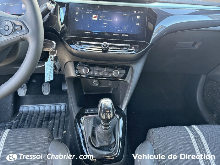 Opel CORSA Nouvelle 1.2 Turbo 100 ch BVM6 Colour Edition