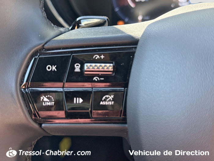 Alfa Romeo JUNIOR 1.2 Ibrida 145 ch e-DCT6 Premium