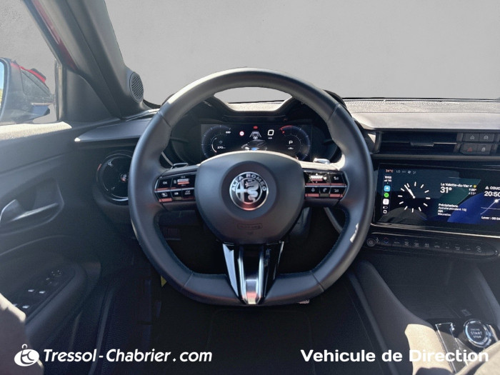 Alfa Romeo JUNIOR 1.2 Ibrida 145 ch e-DCT6 Premium