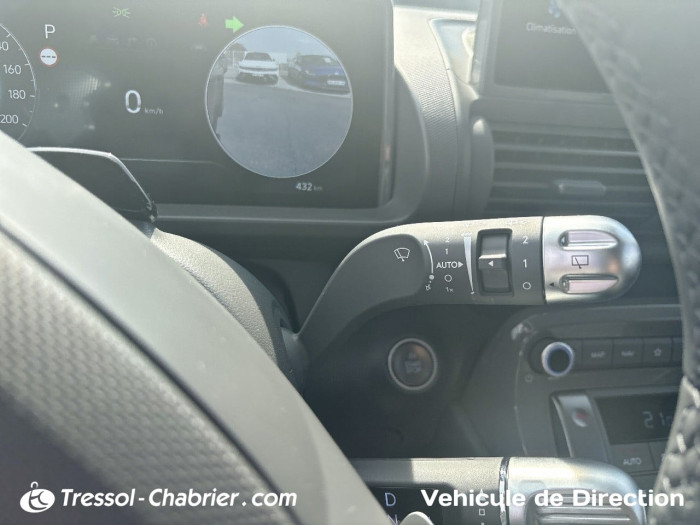 Hyundai INSTER 49 kWh Cross Creative