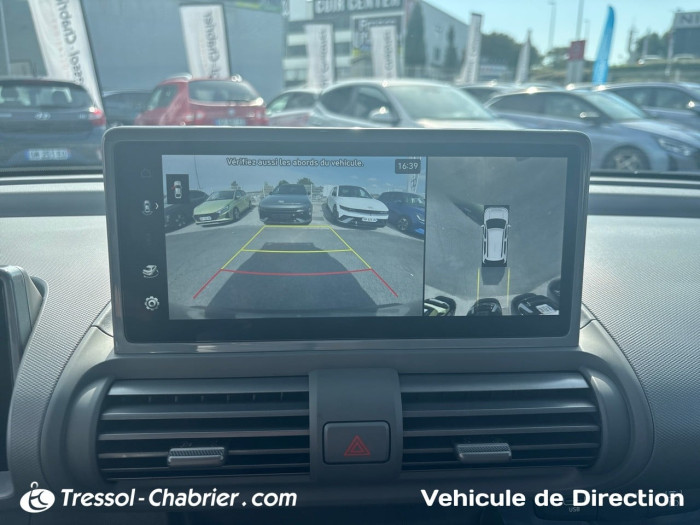 Hyundai INSTER 49 kWh Cross Creative