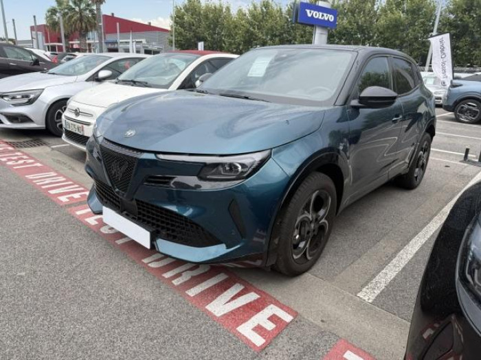 Alfa Romeo JUNIOR 1.2 Ibrida 145 ch e-DCT6 Q4 Premium