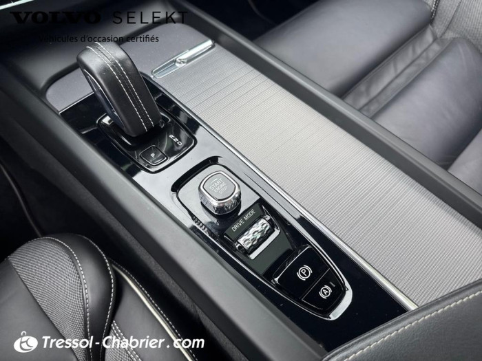 Volvo XC60 T6 Recharge AWD 253 ch + 87 ch Geartronic 8 R-Design