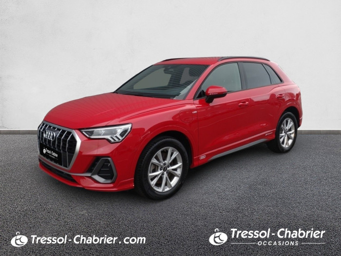 Audi Q3 45 TFSIe 245 ch S tronic 6 S line