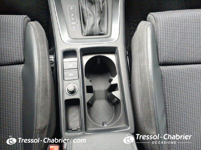 Audi Q3 45 TFSIe 245 ch S tronic 6 S line