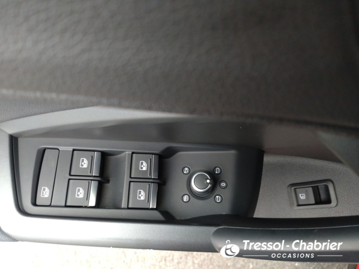 Audi Q3 45 TFSIe 245 ch S tronic 6 S line