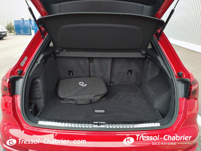 Audi Q3 45 TFSIe 245 ch S tronic 6 S line