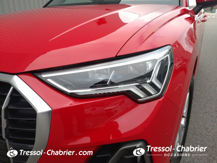 Audi Q3 45 TFSIe 245 ch S tronic 6 S line