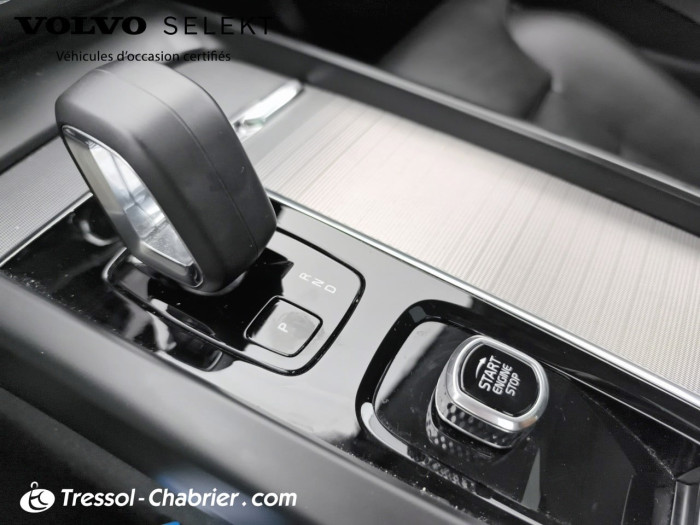 Volvo XC60 T6 AWD Hybride rechargeable 253 ch+145 ch Geartronic 8 Ultra Style Dark