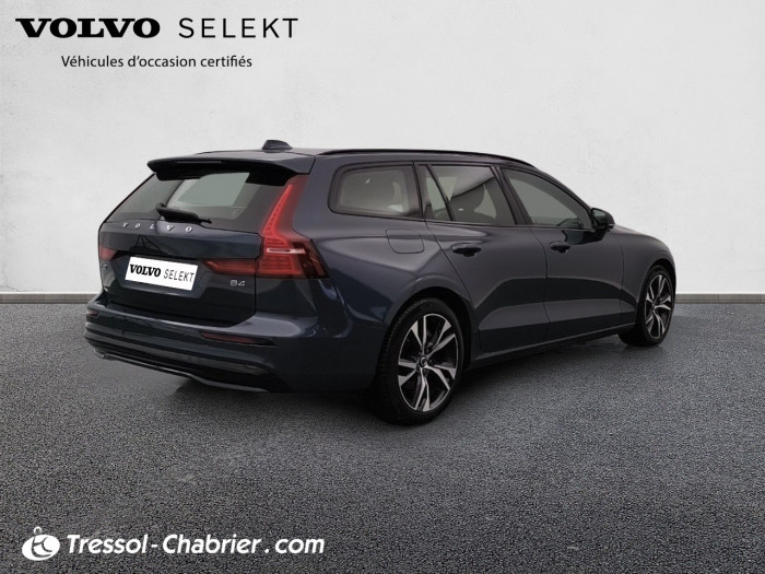 Volvo V60 Nouveau Micro hybride essence B4 197 ch DCT7 Ultra Style Dark