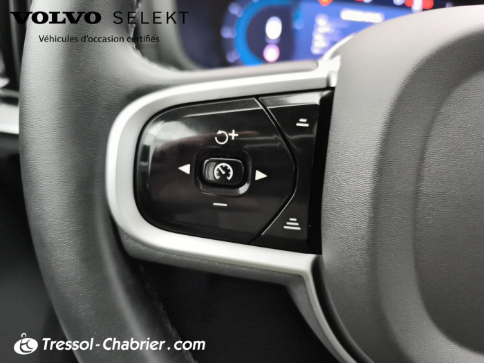 Volvo V60 Nouveau Micro hybride essence B4 197 ch DCT7 Ultra Style Dark