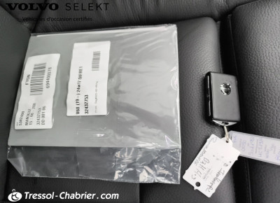 Volvo V60 Nouveau Micro hybride essence B4 197 ch DCT7 Ultra Style Dark