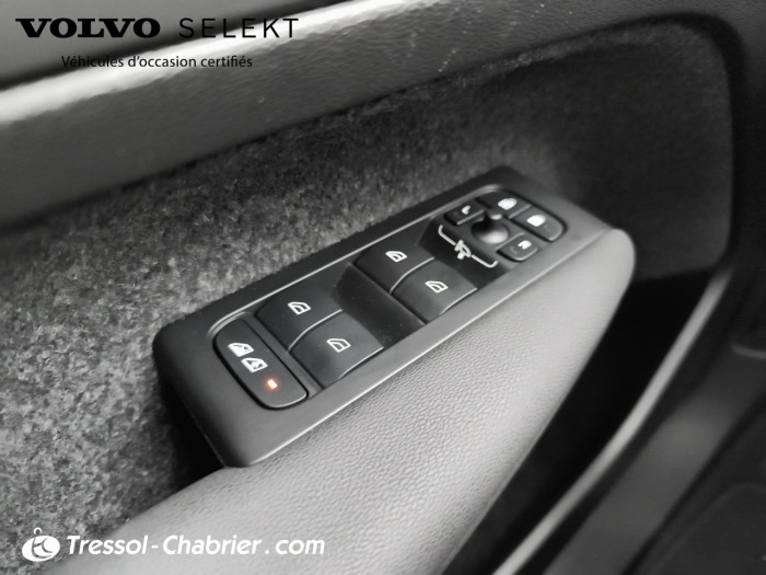 Volvo EX40 Single Extended Range 252 ch 1EDT Plus