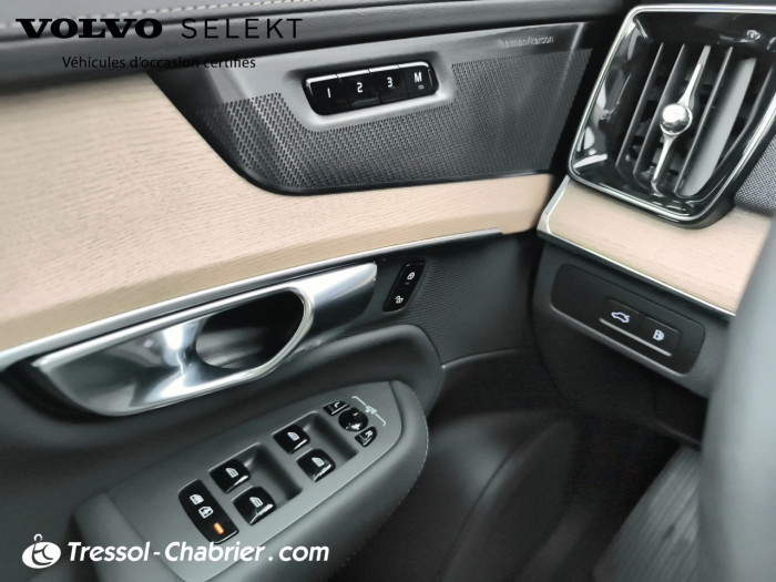 Volvo XC90 T8 AWD Hybride Rechargeable 455 ch Geartronic 8 7pl Ultra Style Chrome