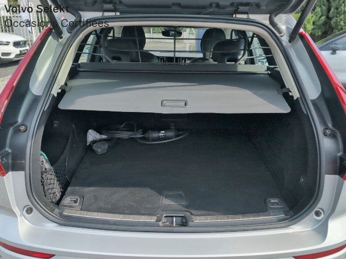 Volvo XC60 T6 AWD Hybride rechargeable 253 ch+145 ch Geartronic 8 Plus Style Chrome