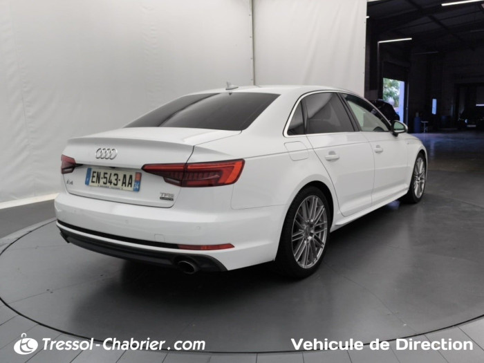 Audi A4 2.0 TFSI 252 S tronic 7 Quattro S line