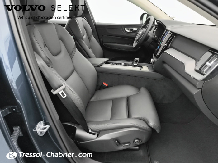 Volvo XC60 T6 AWD Hybride rechargeable 253 ch+145 ch Geartronic 8 Plus Style Dark
