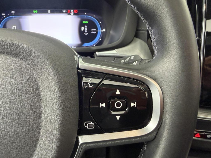 Volvo XC60 T6 AWD Hybride rechargeable 253 ch+145 ch Geartronic 8 Plus Style Chrome